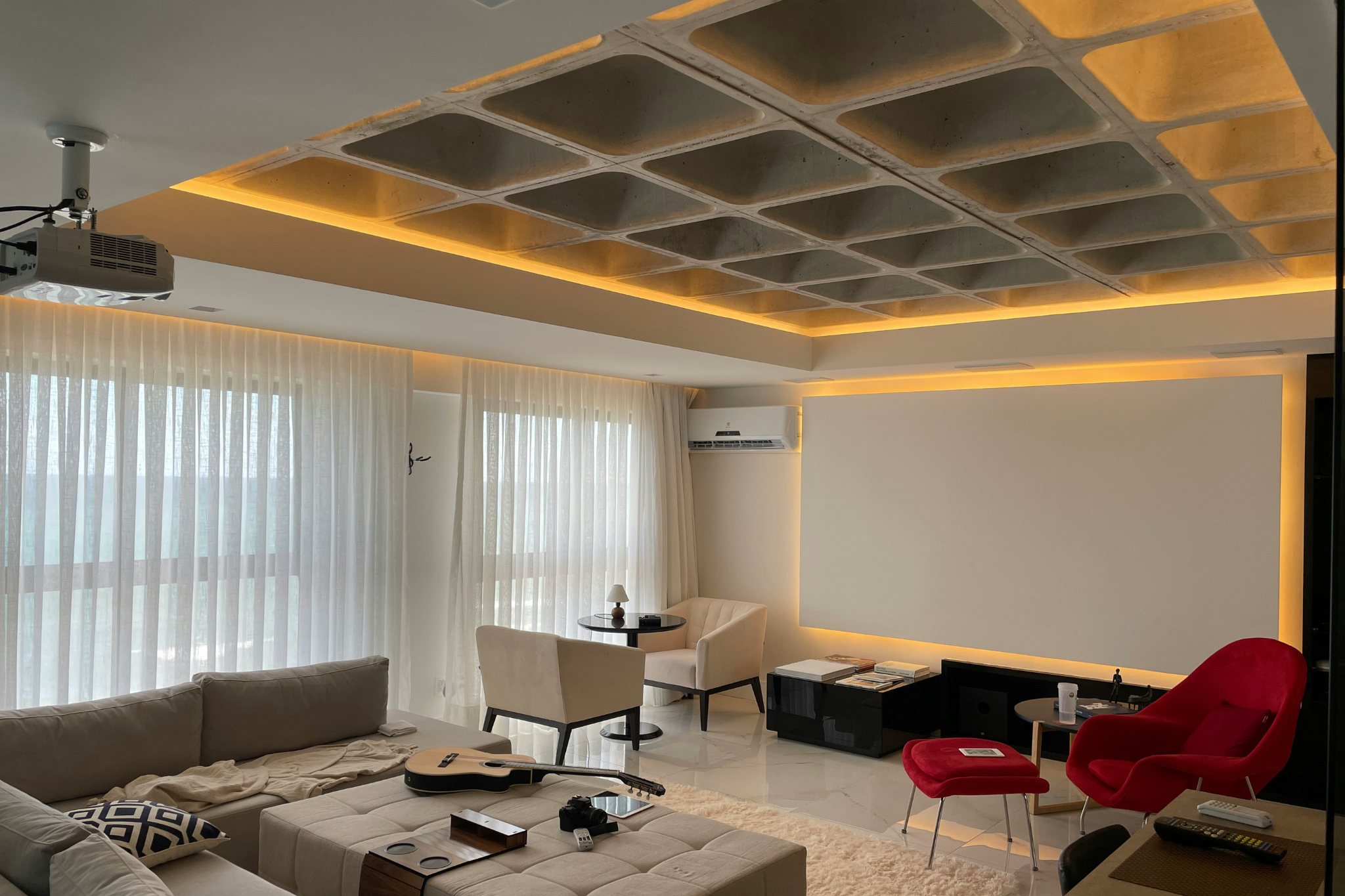 Deckenbeleuchtung und Sichtschutz